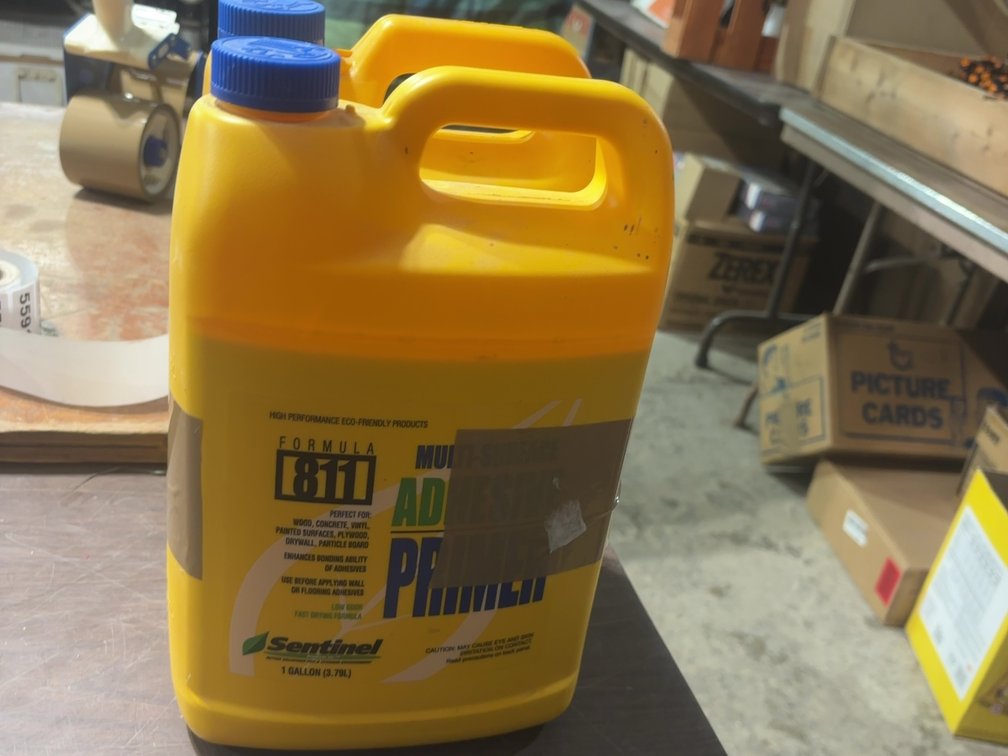 PAIR OF MULTI-SURFACE ADHESIVE PRIMER- PARTIAL JUGS