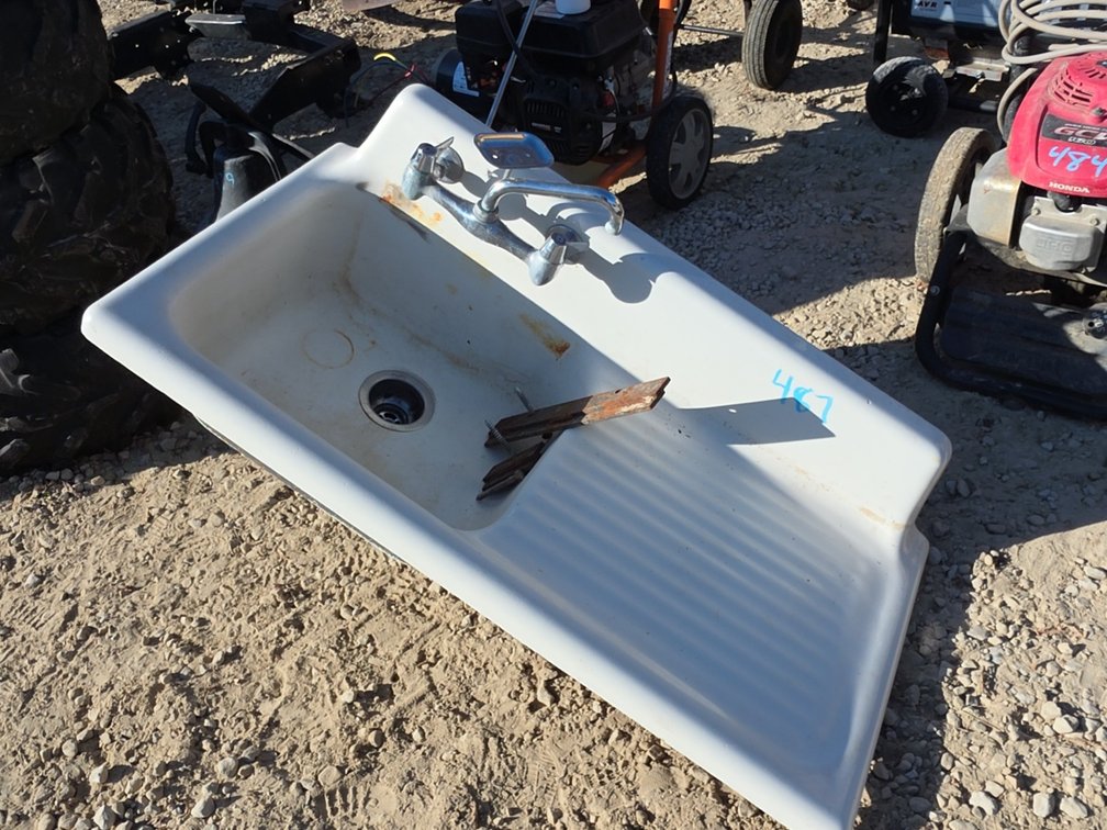 VINTAGE FARM SINK WITH FAUCET 42”X20”