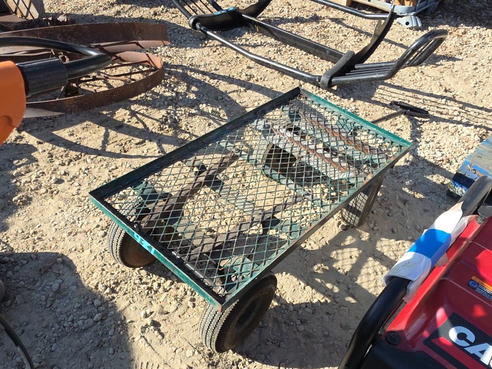 STURDY GARDEN CART 38”X20”