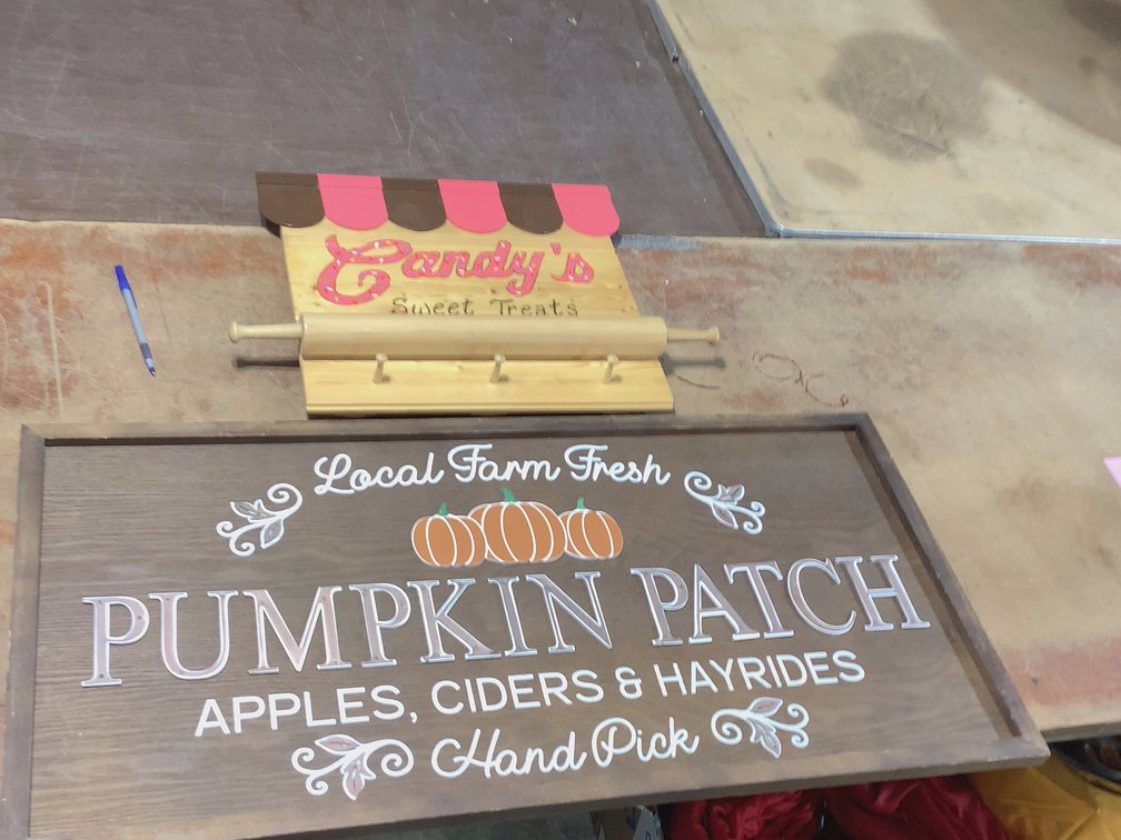 BIG PUMPKIN PATCH WOODEN SIGN (36” x 18”) & WOODEN CANDY’S SIGN.