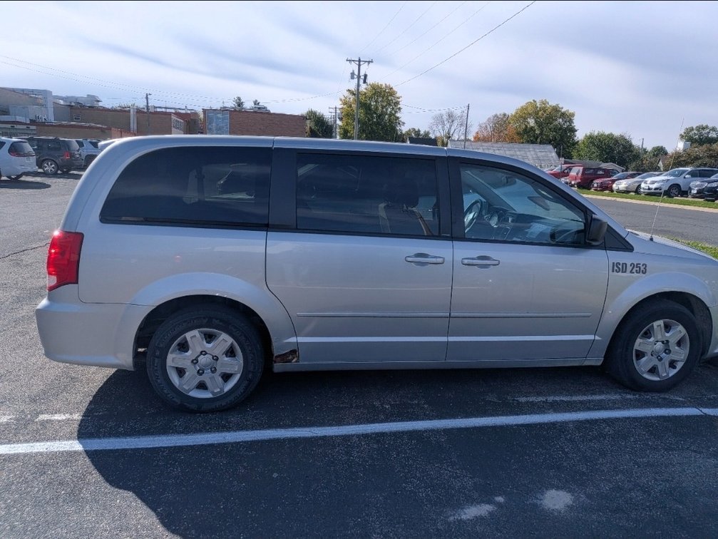 *OFFSITE* 2013 DODGE CARAVAN (SILVER) *LOCATED GOODHUE, MN