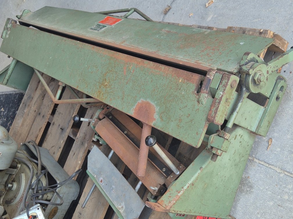 (2) METAL BRAKES