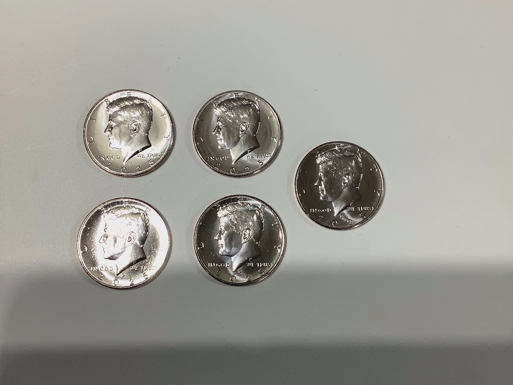 QTY-5  2025 KENNEDY HALF DOLLARS