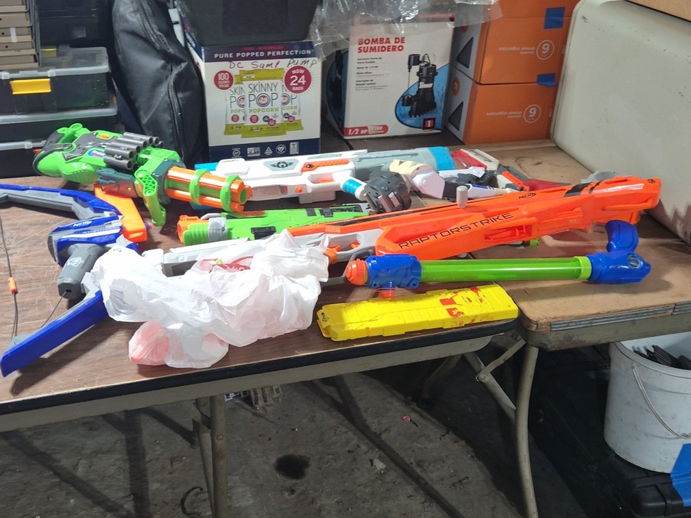 NERF GUNS