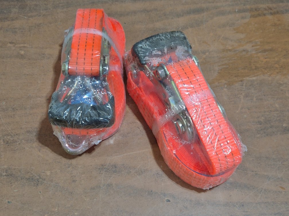 (2) NEW RATCHET STRAPS 1.5"