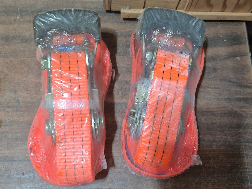 (2) NEW RATCHET STRAPS 1.5"