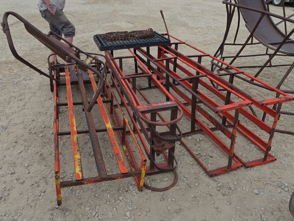 BALE ELEVATOR - APPROX 30' LONG