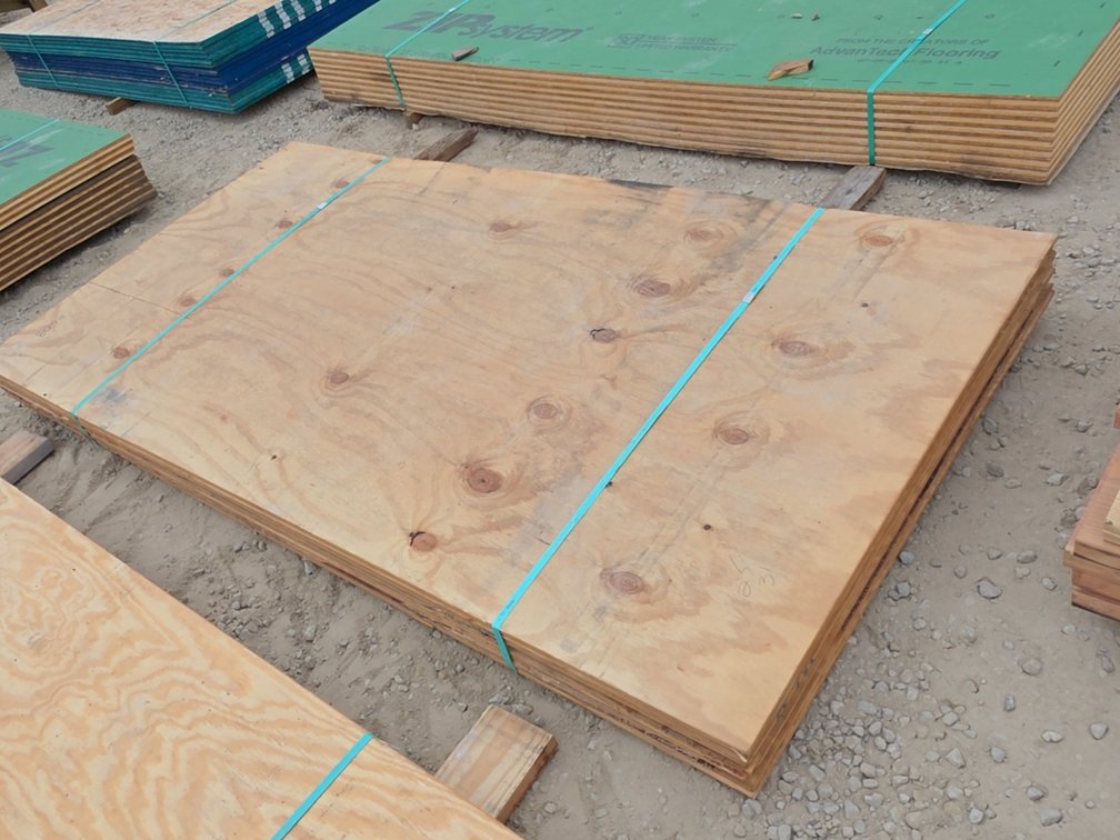 (12) 4' X 8' X 3/8" PLYWOOD