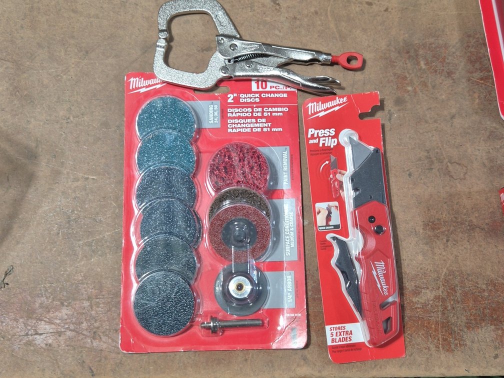 NEW MILWAUKEE,  VISE GRIP, 2" DISKS, KNIFE