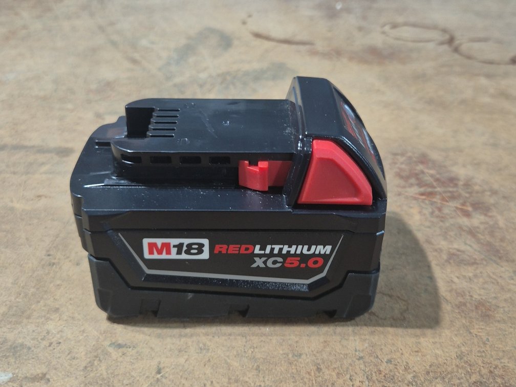 NEW MILWAUKEE M18 RED LITHIUM XC 5.0