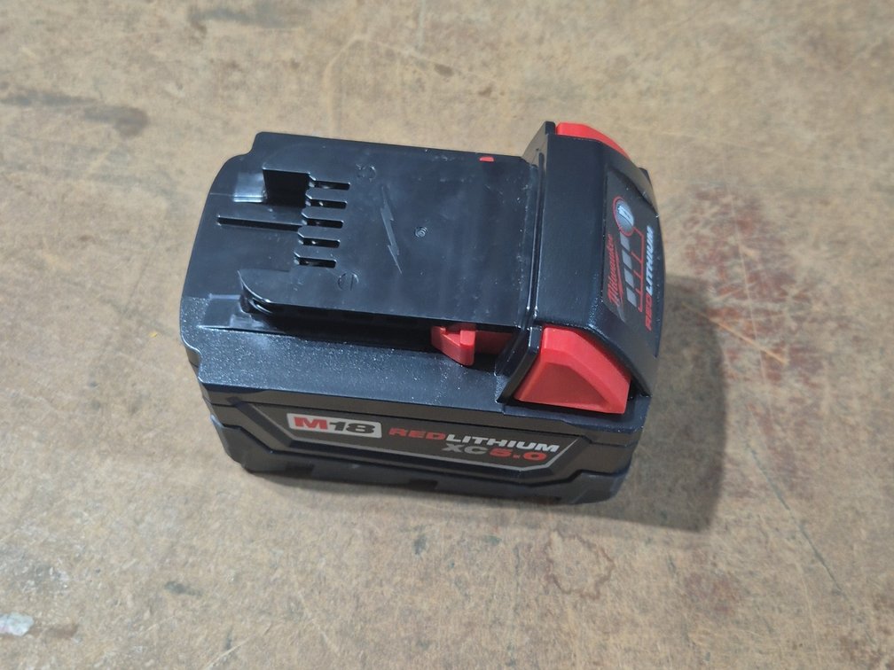 NEW MILWAUKEE M18 RED LITHIUM XC 5.0
