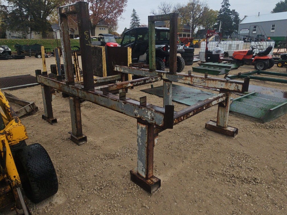 HEAVY DUTY RACK - 124"X72"