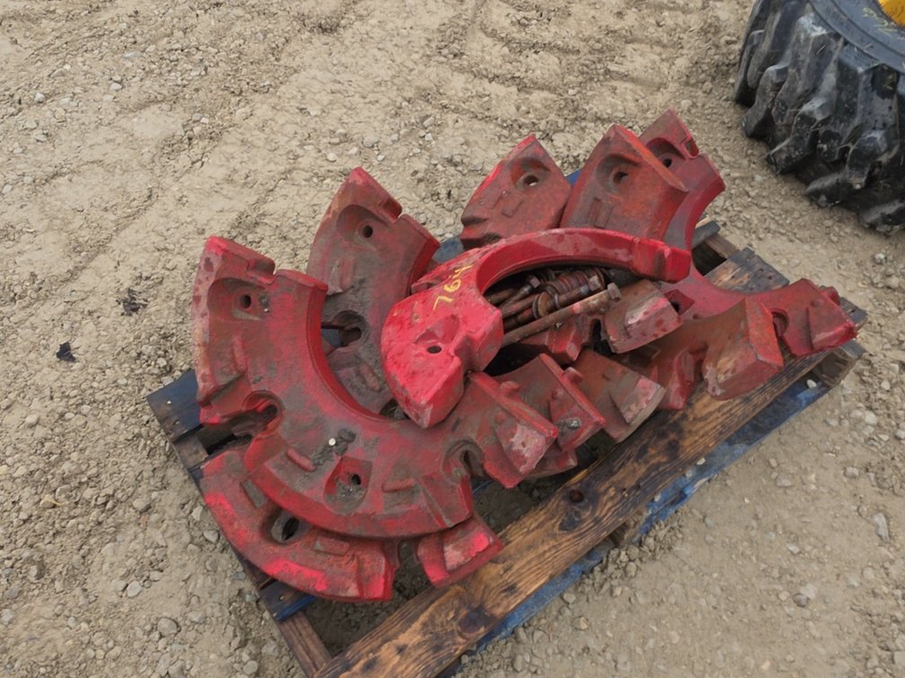 IH REAR WHEEL WEIGHTS - 100LB PER SET