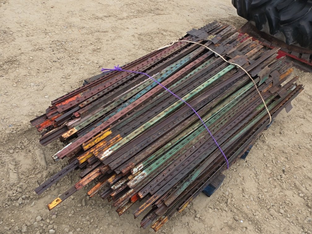 100+ FENCE / T-POSTS