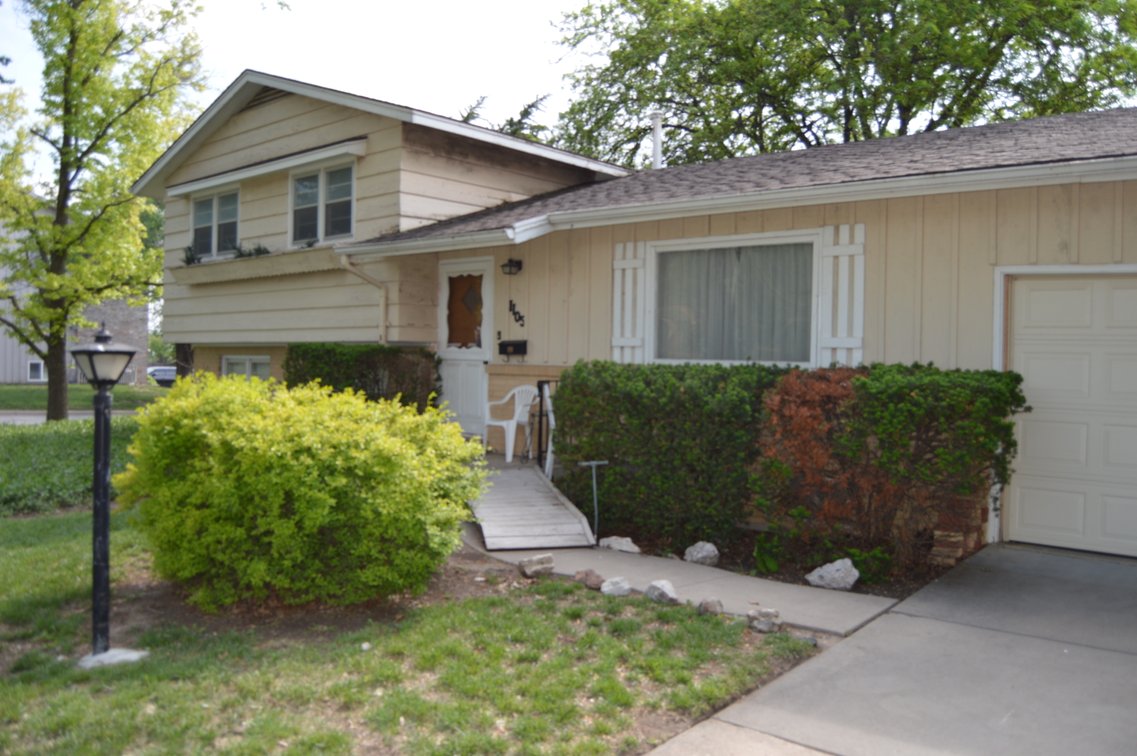 Image for 1105 S Paige Street