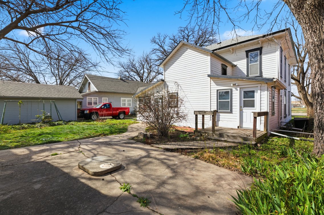 Image for 418 Franklin Ave