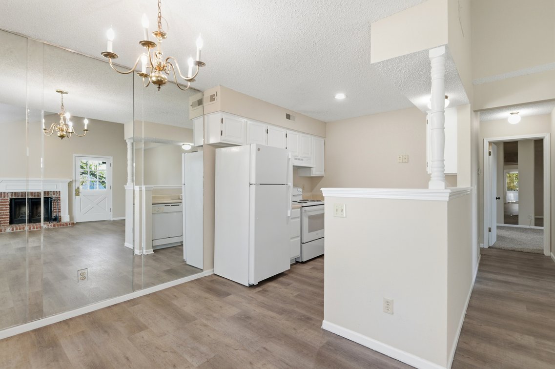 Image for 1717 S Cypress #122