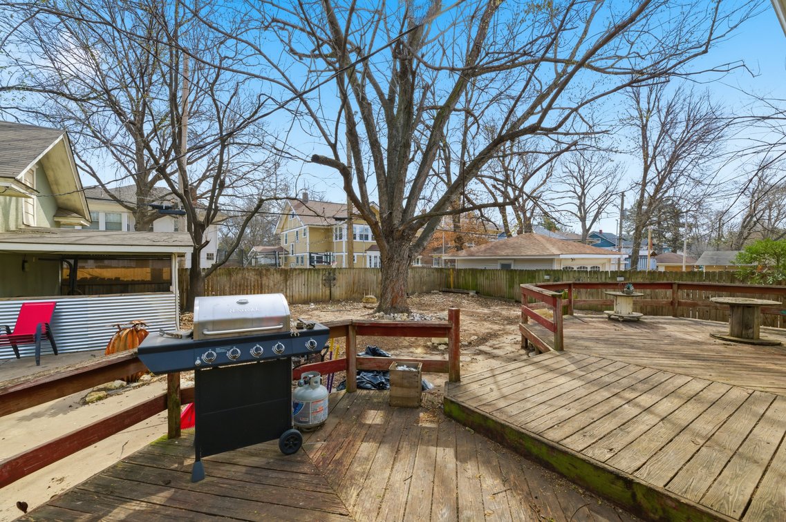 Image for 250 N Bluff Ave