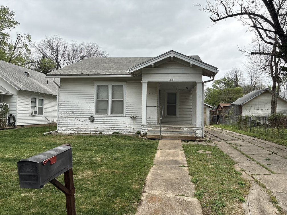 Image for Multiple Online Properties~Winfield and Wellington