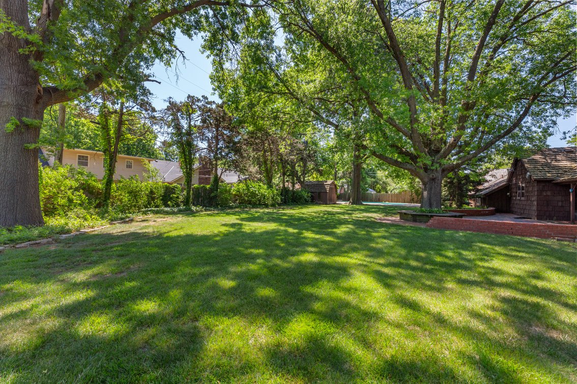 Image for 1314 N Willow Ln