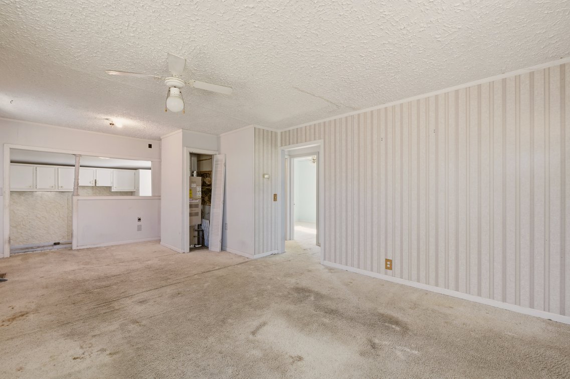 Image for 1536 N Andover Rd