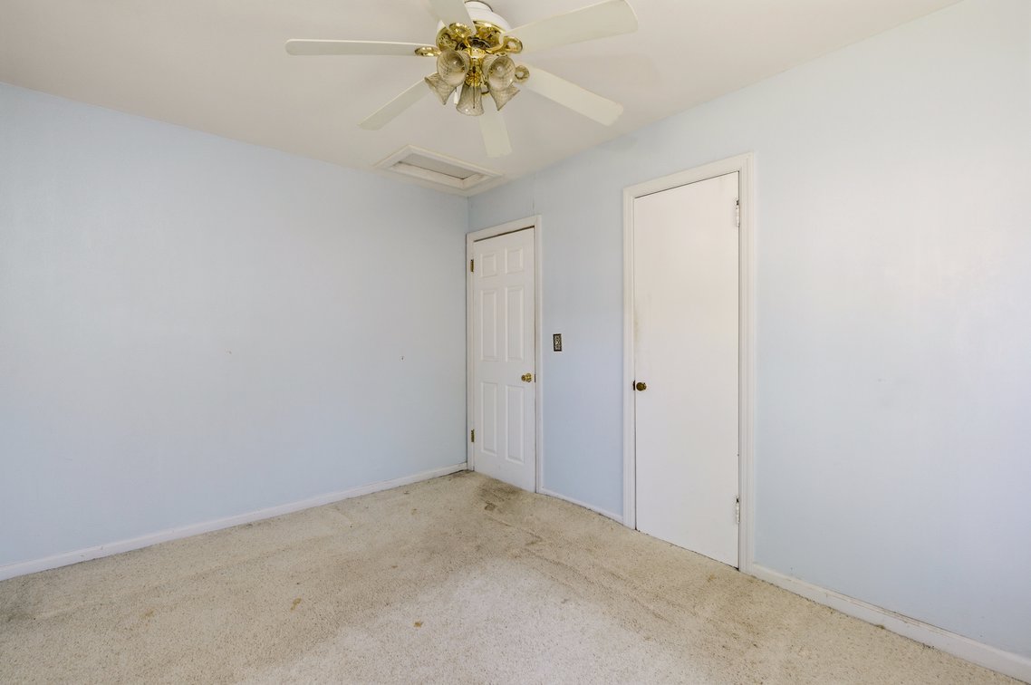 Image for 1536 N Andover Rd