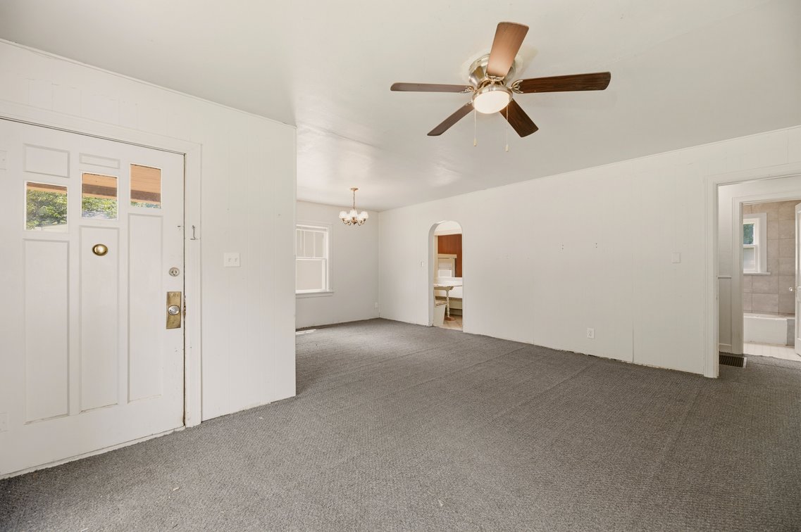 Image for 1527 N Woodland Ave