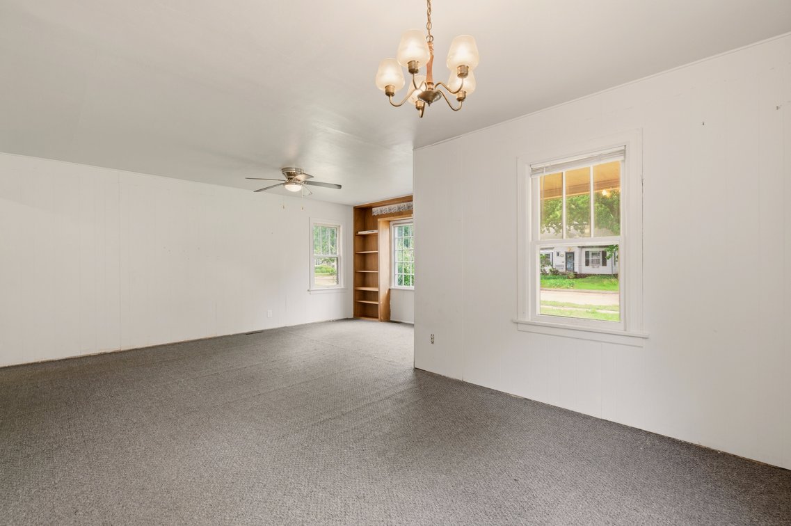 Image for 1527 N Woodland Ave