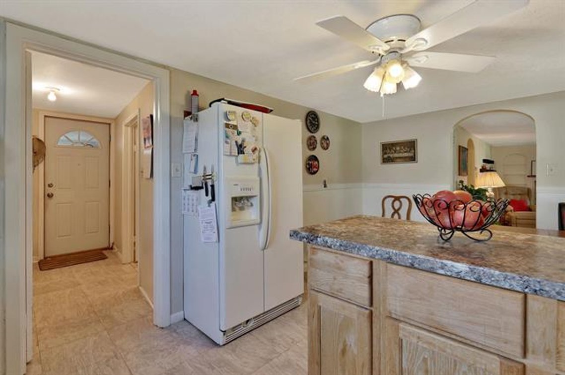 Image for 124 S Collingwood