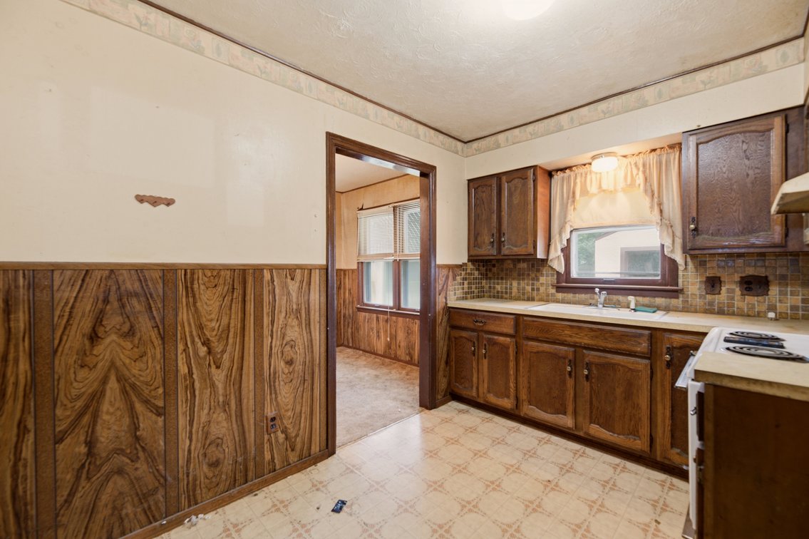 Image for 2111 S Pattie Ave
