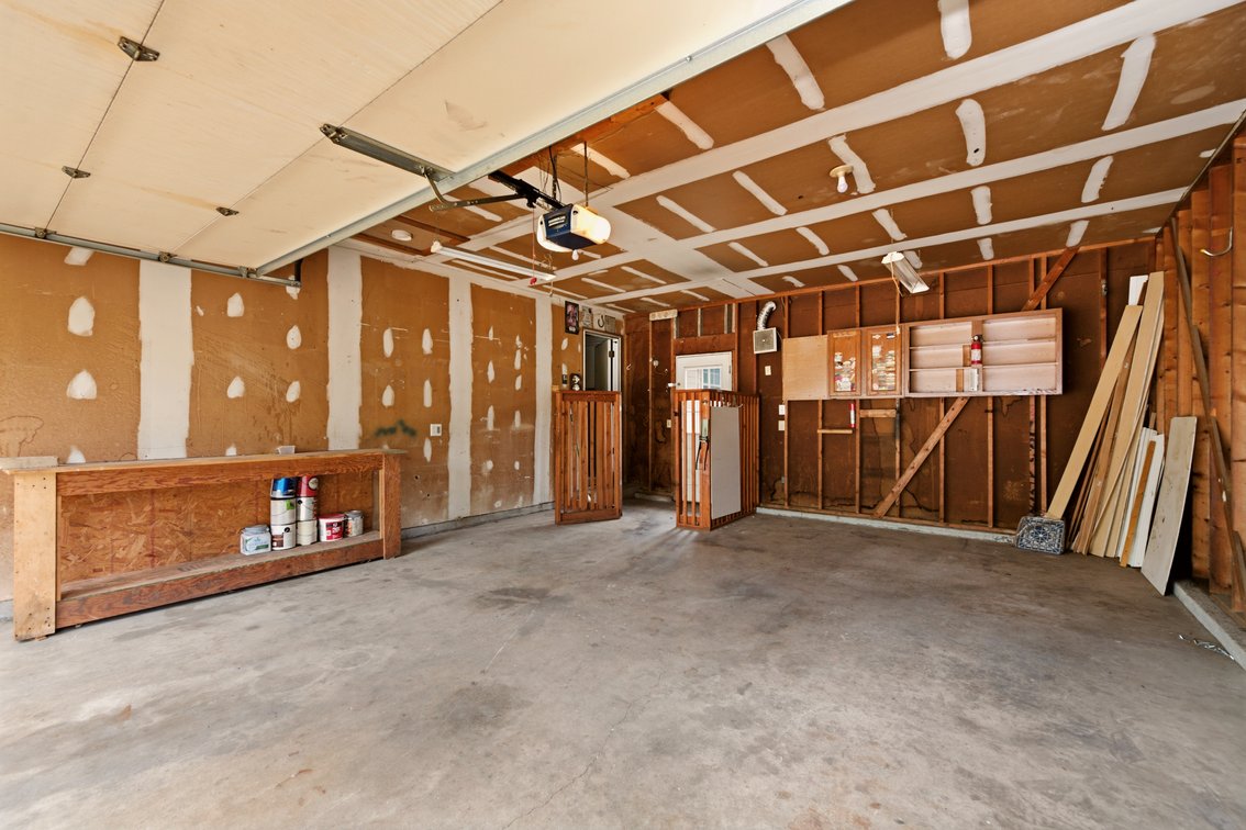 Image for 725 W Lockwood