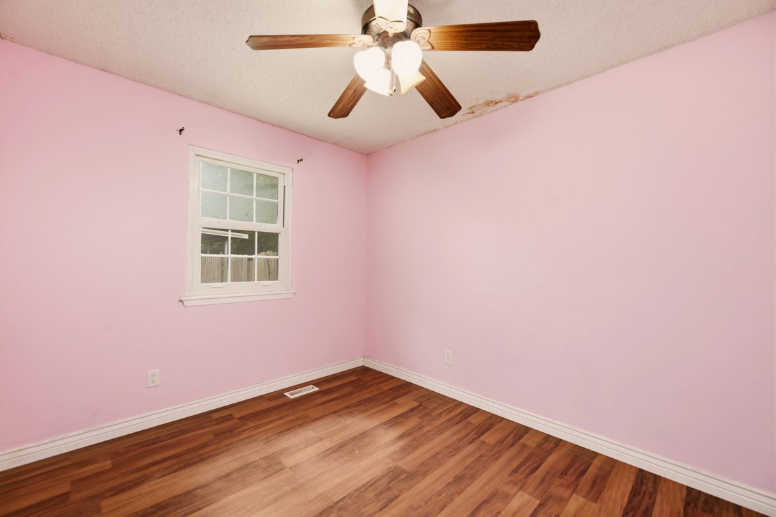 Image for 725 W Lockwood