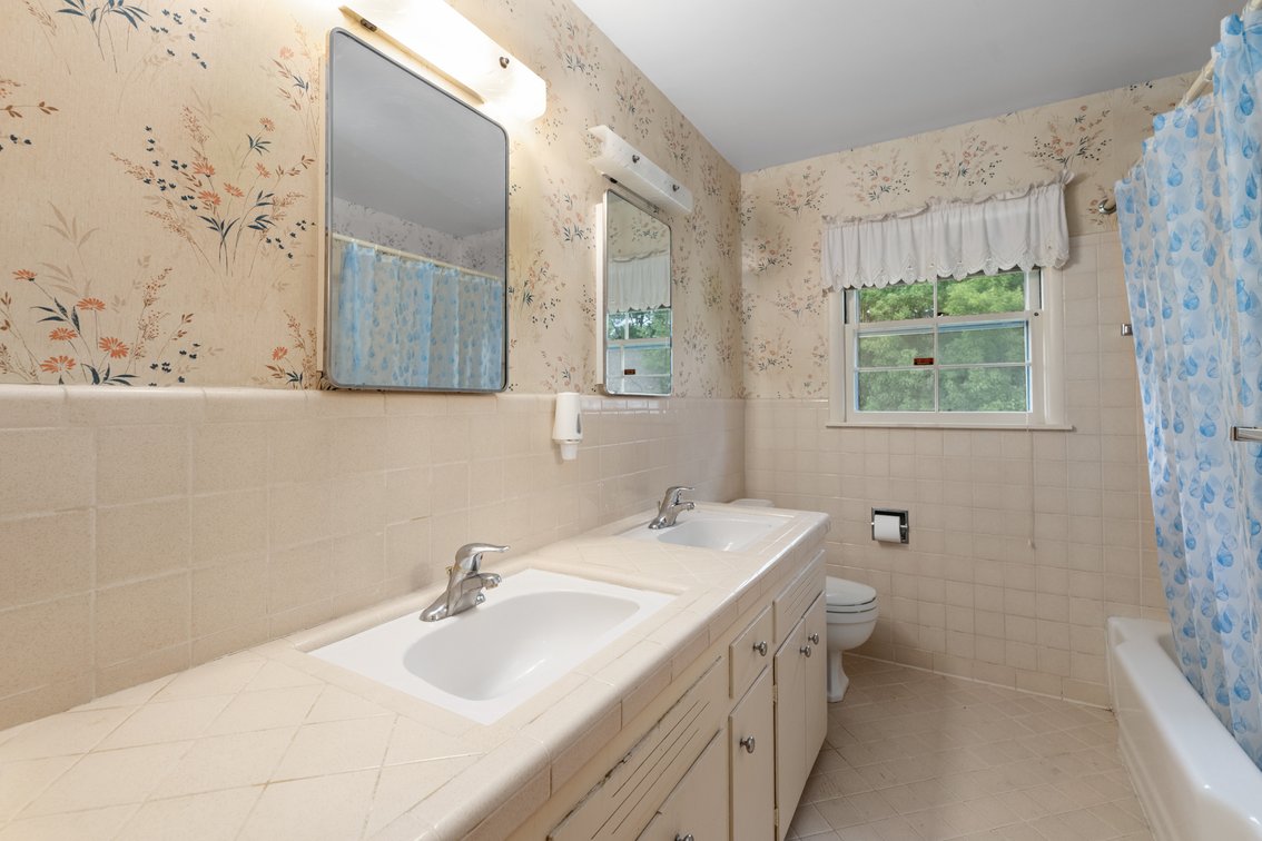 Image for 1348 N Estate Ct