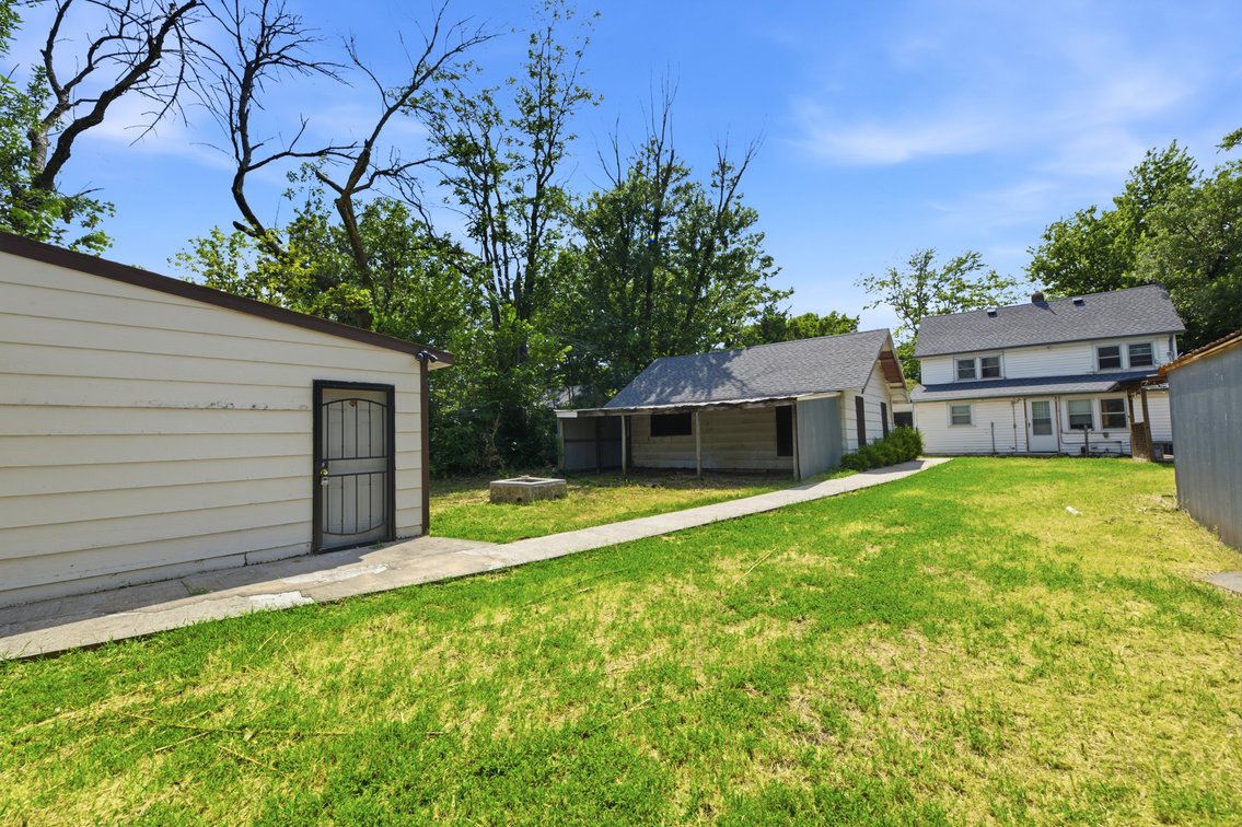 Image for 1128 N Custer Ave