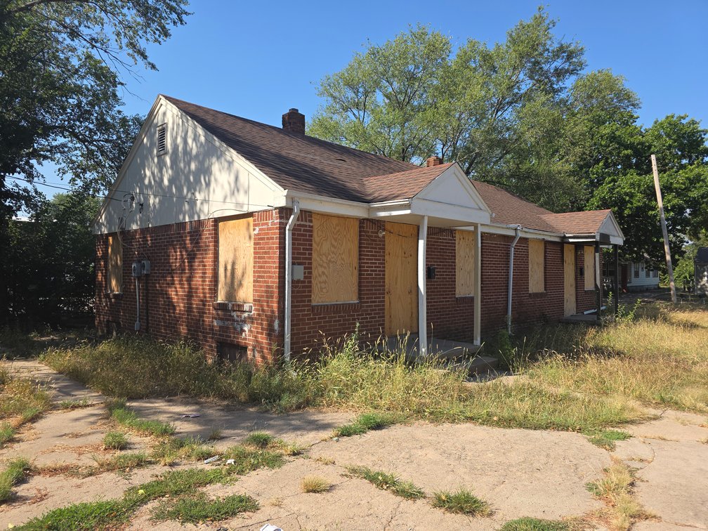 Image for 1028 N. Estelle
