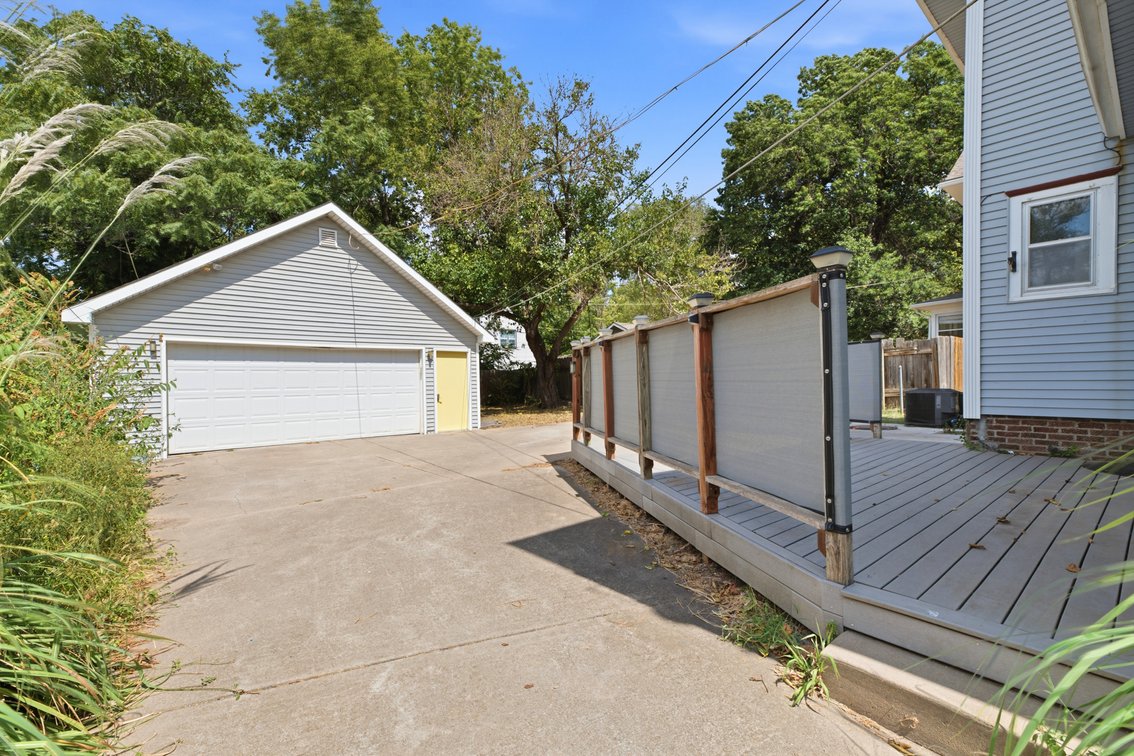 Image for 3240 E Country Club