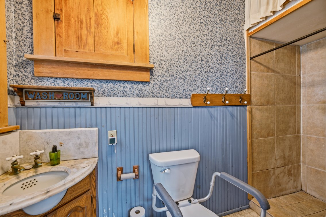 Image for 3240 E Country Club