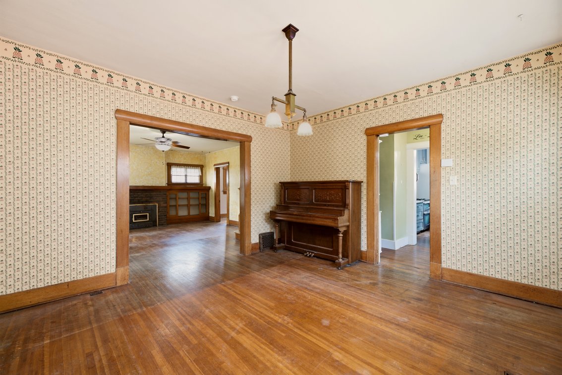 Image for 3240 E Country Club