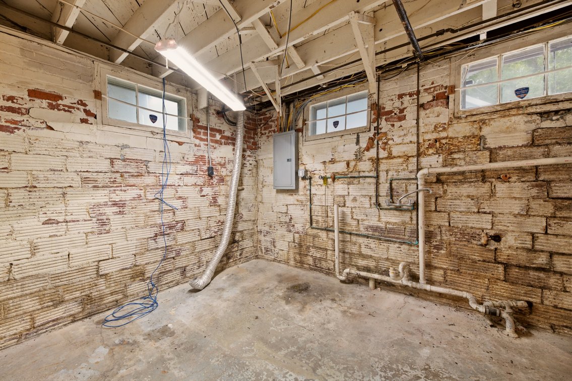 Image for 3240 E Country Club