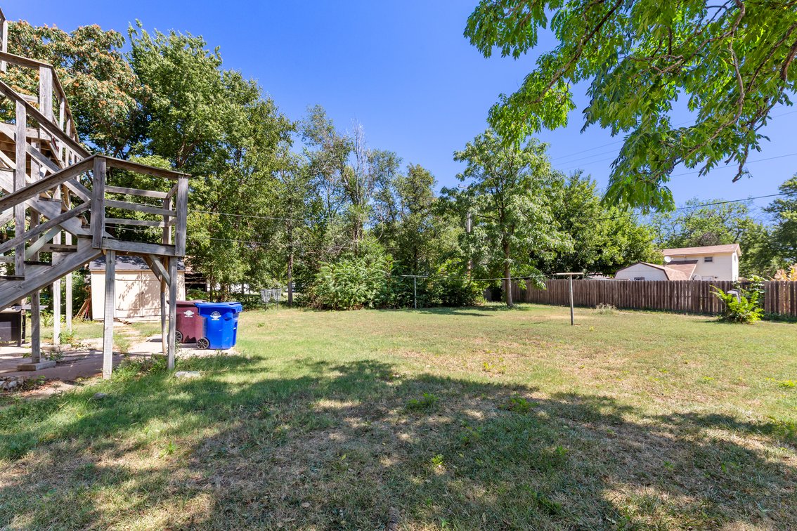 Image for 825 S. Ash Street
