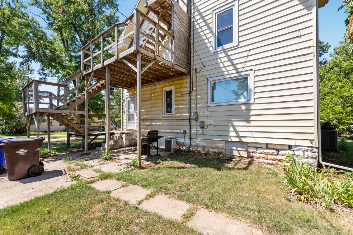 Image for 825 S. Ash Street