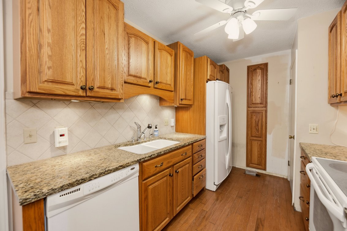 Image for 1711 James Street, Hutchinson