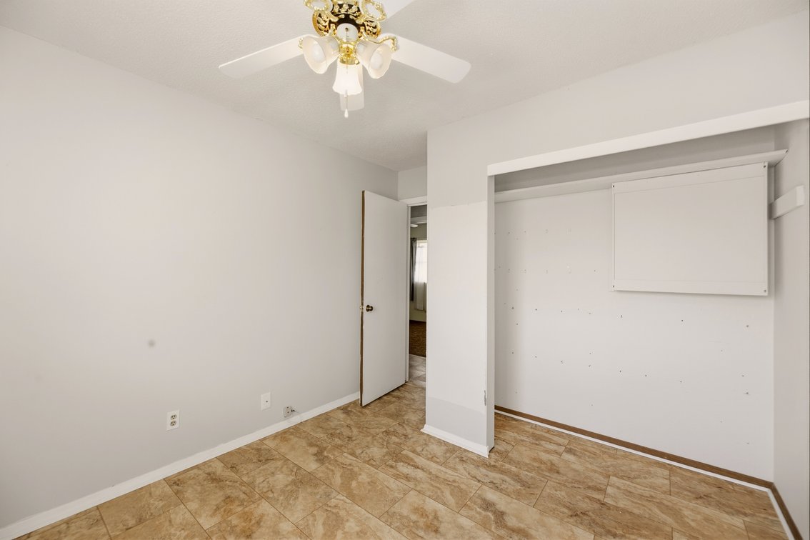 Image for 1711 James Street, Hutchinson