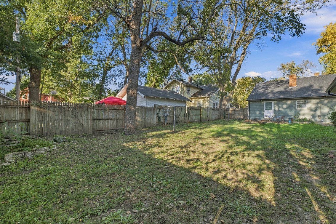 Image for 1428 N Woodrow