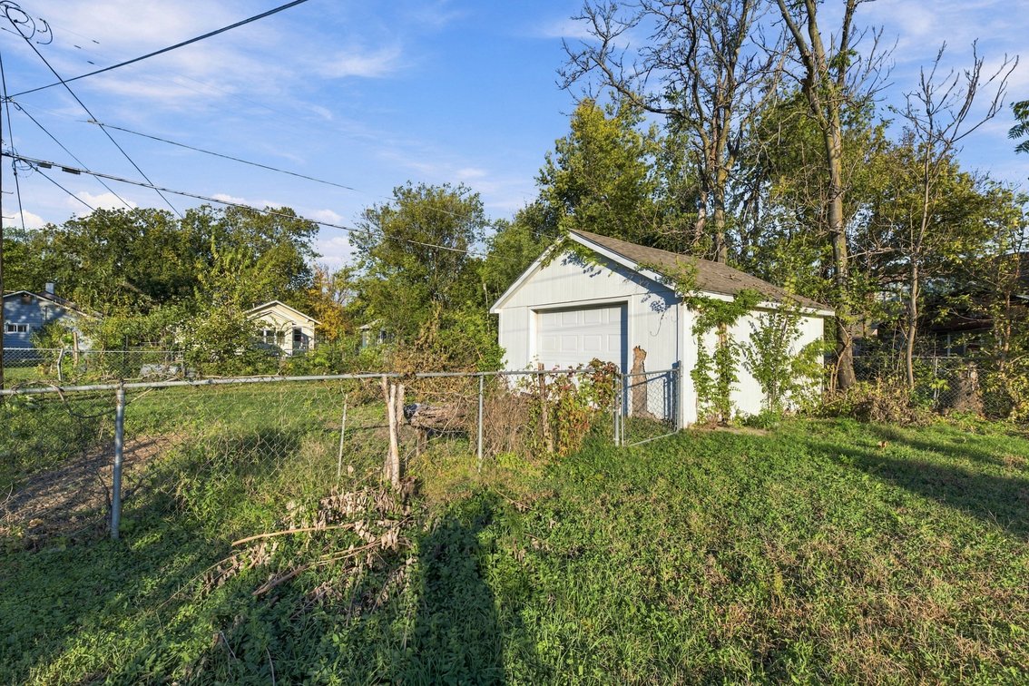 Image for 223 N Athenian Ave