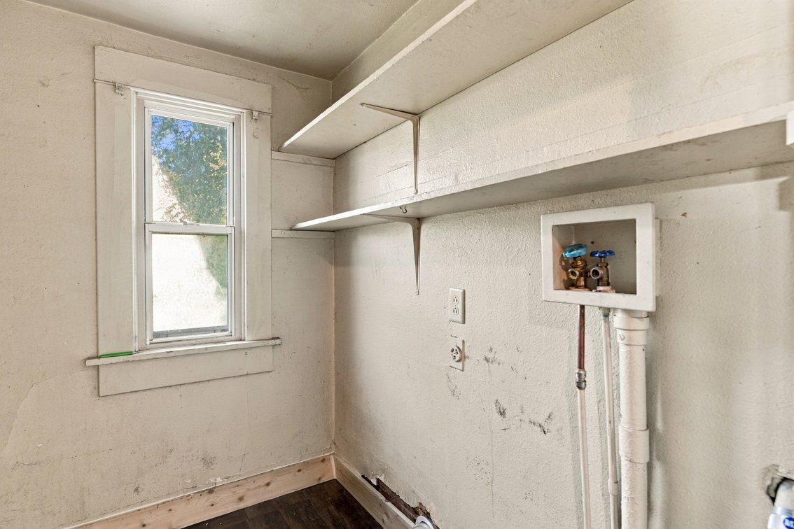 Image for 223 N Athenian Ave