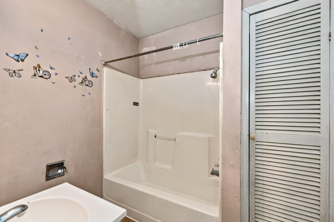Image for 223 N Athenian Ave