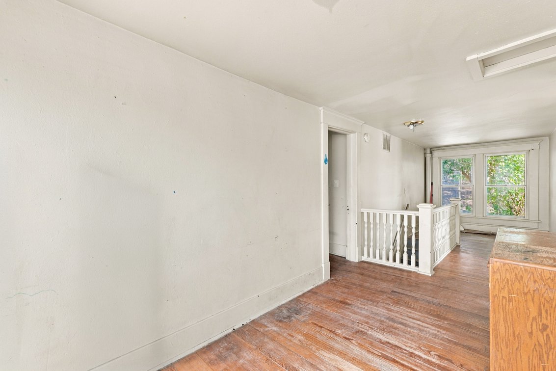 Image for 223 N Athenian Ave
