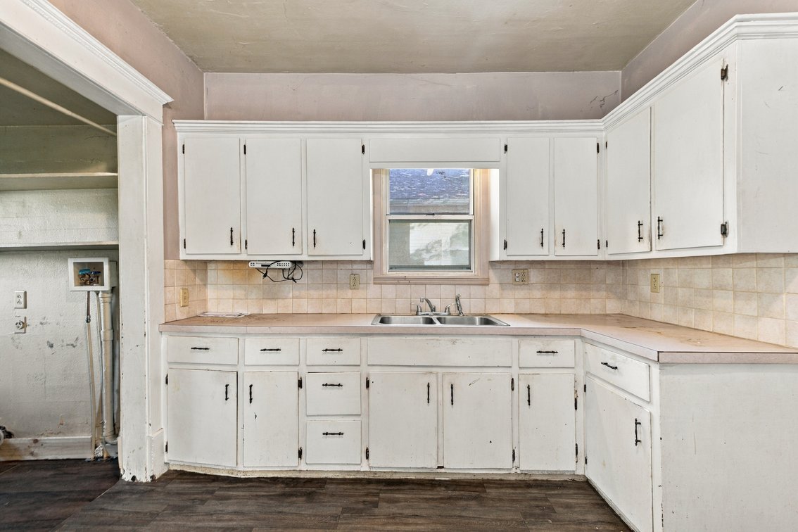 Image for 223 N Athenian Ave