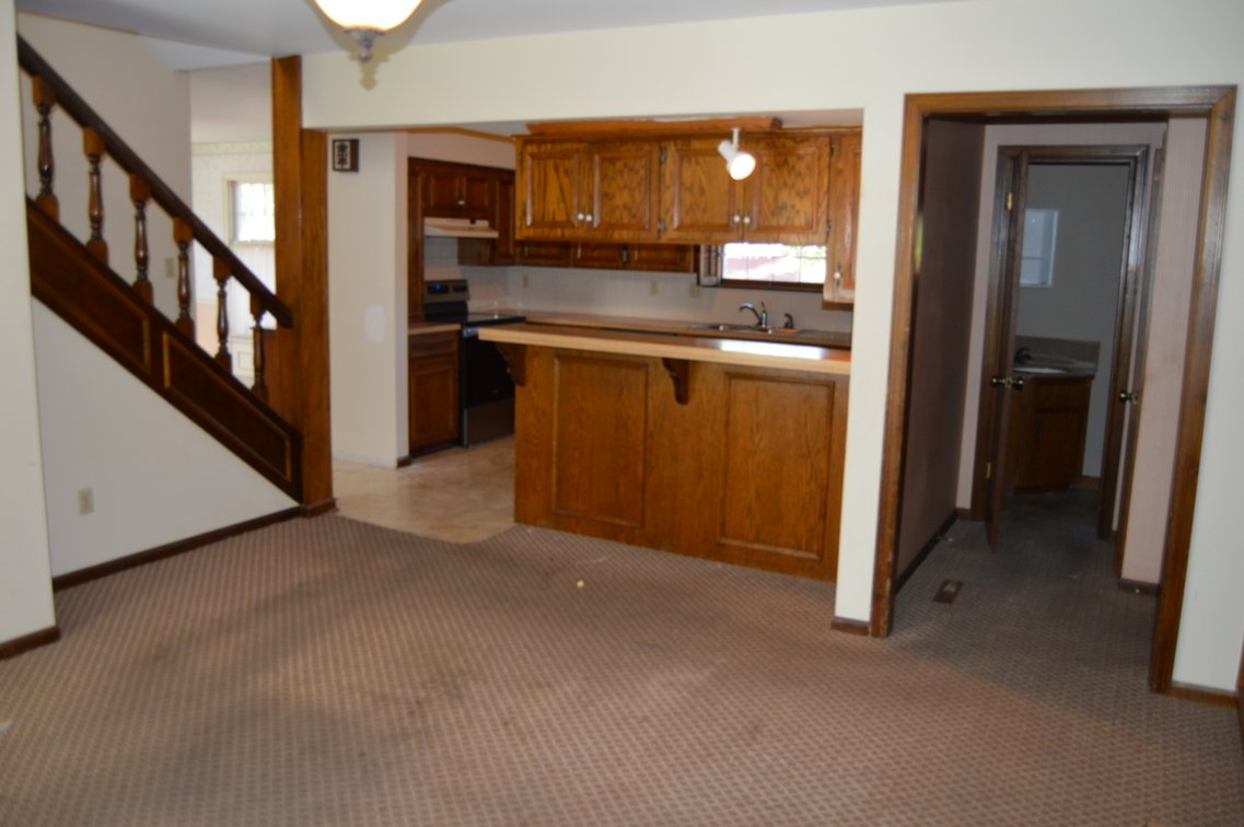 Image for 302 W Lexington